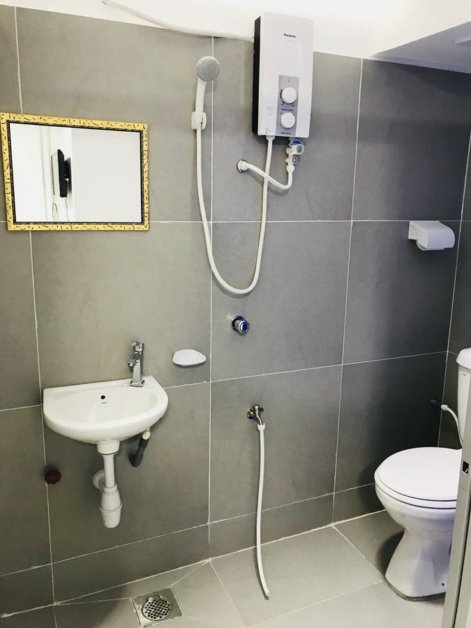H-Hotel Johor Bahru Esterno foto